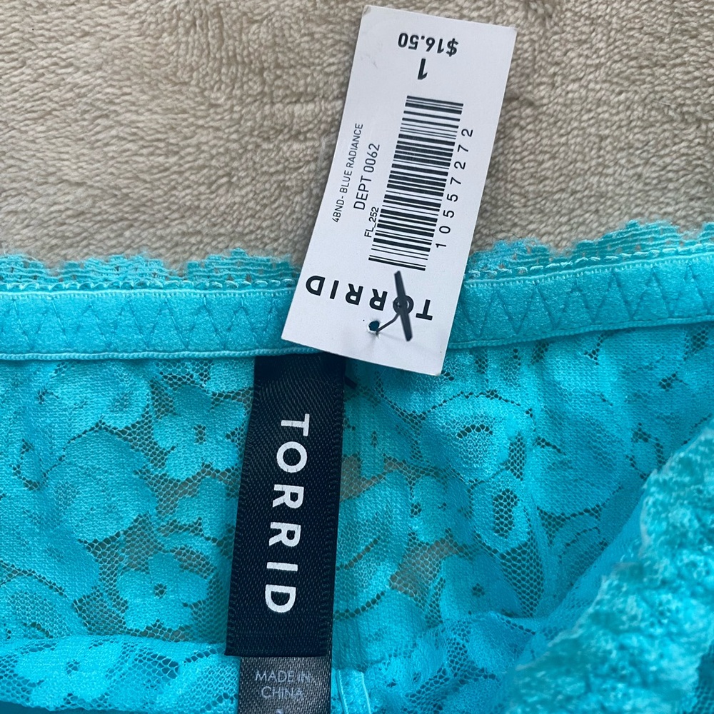 Torrid Aqua Lace Bandeau - Picture 2 of 4
